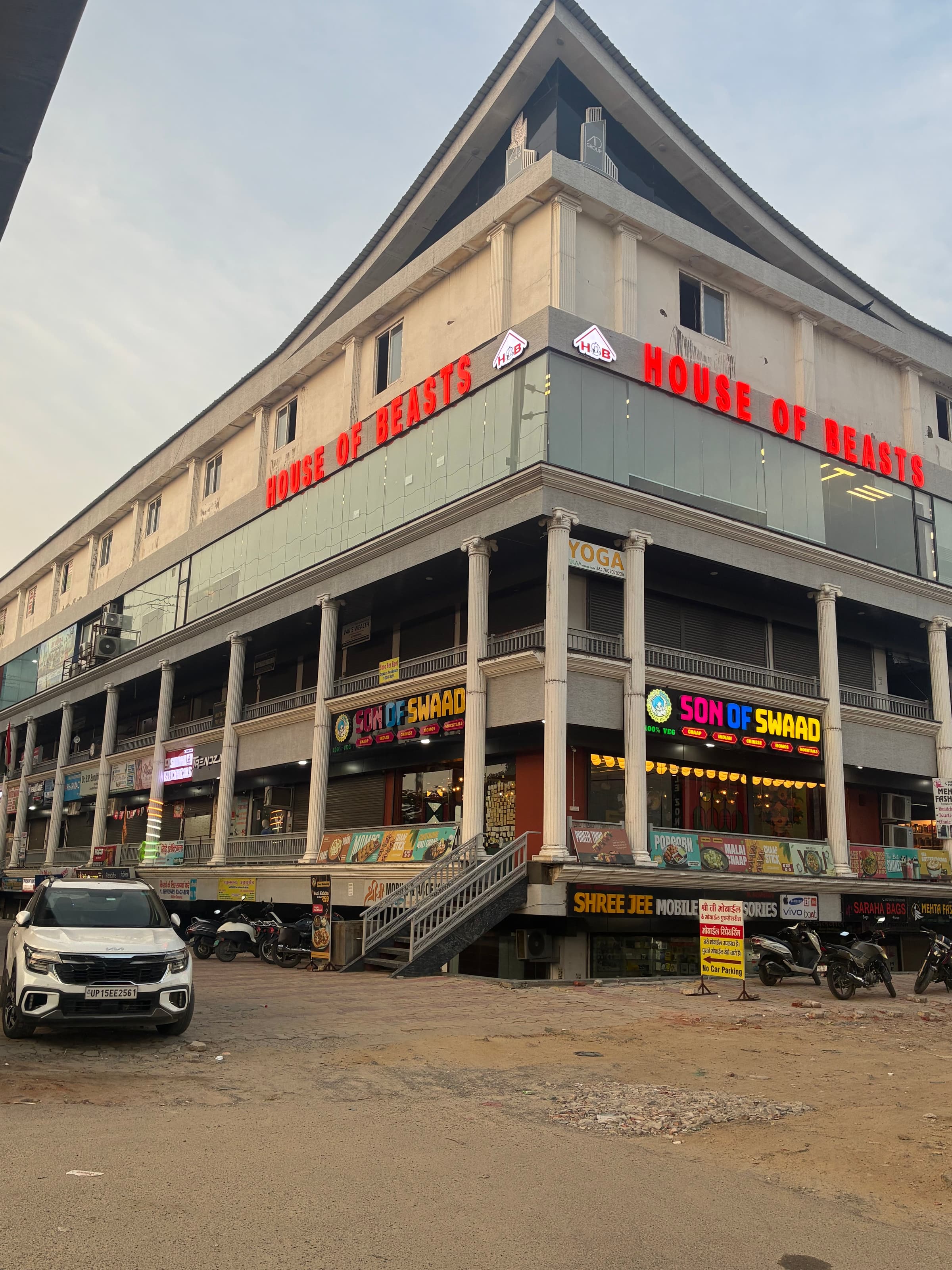 Shop / Retail for sale in Pallavpuram